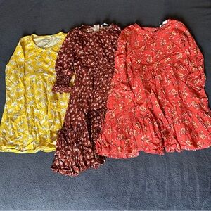2 Listings 20$! 3T Dresses - Set of 3